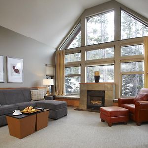 Deluxe Two-Bedroom Suite
